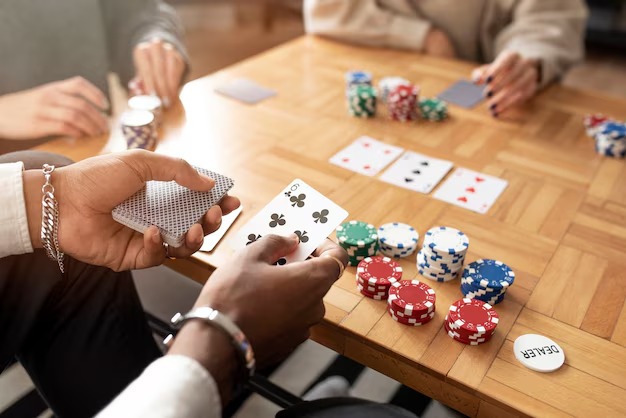 Free-spin bonus round with locked reels and multiplier display